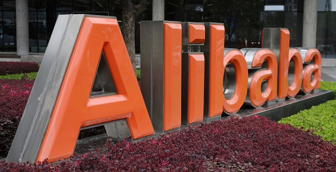 Alibaba se alía con Swarovski y Louis Vuitton para luchar contra la falsificación